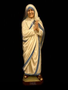 Statue de Sainte Teresa de Calcutta - Église Notre-Dame de Laeken